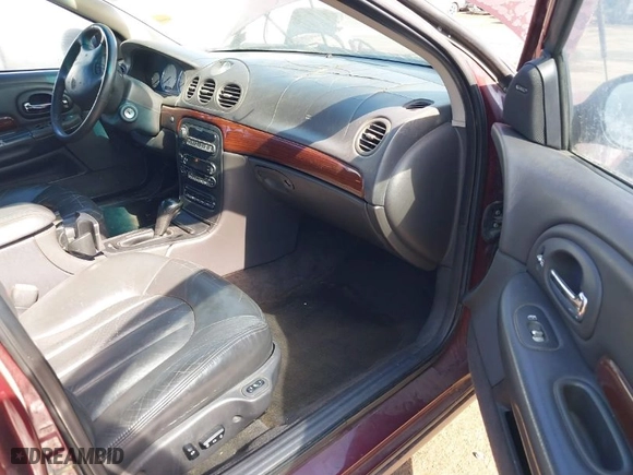 2000 Chrysler 300M with VIN 2C3HE66G2YH115562, listed as a IAAI auction lot 41647279 with NaN miles. Bid and sale history available at carsss.com. Image 5.