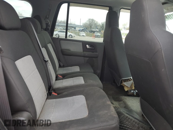 2005 Ford Expedition Special Service z VIN 1FMPU16535LA59153, wystawiony jako Copart lot #50961195 z przebiegiem 200 296 mil mil oraz Szkoda całkowita • Salvage title. Historia ofert i sprzedaży dostępna na DreamBid. Obrazek 10.