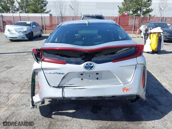 2017 Toyota Prius Prime Plus with VIN JTDKARFP2H3032621, listed as a IAAI auction lot 41677416 with NaN miles. Bid and sale history available at carsss.com. Image 18.