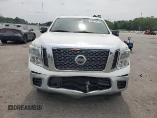 2017 Nissan Titan SV with VIN 1N6AA1EK8HN529192, listed as a Copart auction lot 54001195 with 187,788 mi miles and Clean title. Bid and sale history available at DreamBid. Image 5.