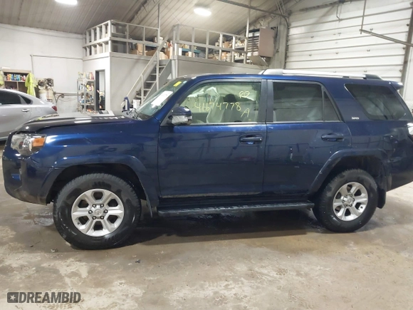 2019 Toyota 4Runner SR5 with VIN JTEBU5JR3K5649591, listed as a IAAI auction lot 41674778 with 67,301 mi miles. Bid and sale history available at carsss.com. Image 14.