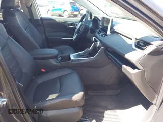 2024 Toyota RAV4 Hybrid XLE Premium with VIN 2T3B6RFVXRW082567, listed as a IAAI auction lot 42059419 with 3,039 mi miles. Bid and sale history available at carsss.com. Image 5.