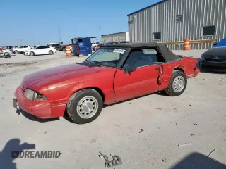 1993 Ford Mustang z VIN 1FACP44M3PF125228, wystawiony jako Copart lot #52811875 z przebiegiem 4 907 mil mil oraz Szkoda całkowita • Salvage title. Historia ofert i sprzedaży dostępna na DreamBid. Obrazek 1.