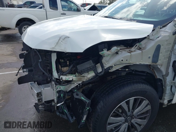 2017 Nissan Pathfinder SV with VIN 5N1DR2MM9HC627155, listed as a IAAI auction lot 41710942 with 60,906 mi miles. Bid and sale history available at carsss.com. Image 17.