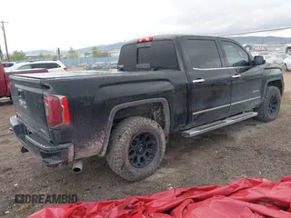 2017 GMC Sierra 1500 Denali z VIN 3GTU2PEJXHG304823, wystawiony jako IAAI lot #42293712 z przebiegiem 185 809 mil mil oraz . Historia ofert i sprzedaży dostępna na DreamBid. Obrazek 4.