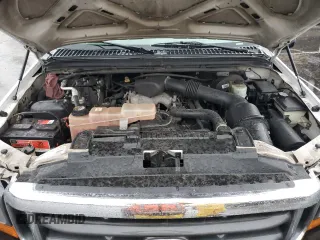1999 Ford Super Duty F-250 XL with VIN 1FTNF20L6XEE74882, listed as a Copart auction lot 45205425 with 248,699 mi miles and Clean Title. Bid and sale history available at carsss.com. Image 11.