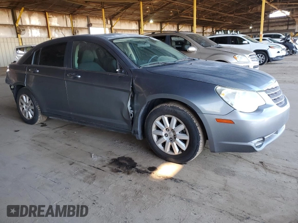 2007 Chrysler Sebring z VIN 1C3LC46K27N530587, wystawiony jako Copart lot #49853765 z przebiegiem 96 298 mil mil oraz Czysty tytuł • Clean title. Historia ofert i sprzedaży dostępna na DreamBid. Obrazek 4.