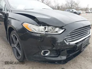 2014 Ford Fusion SE with VIN 3FA6P0H97ER282627, listed as a IAAI auction lot 41931789 with 133,815 mi miles and . Bid and sale history available at carsss.com. Image 6.