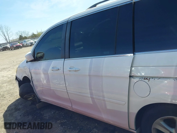 2008 Honda Odyssey Touring with VIN 5FNRL38998B005424, listed as a IAAI auction lot 41812013 with 1 mi miles. Bid and sale history available at carsss.com. Image 14.