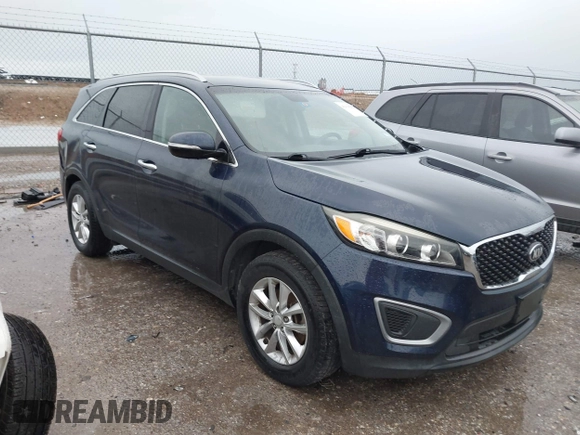 2016 Kia Sorento LX with VIN 5XYPG4A5XGG002693, listed as a IAAI auction lot 42138254 with 157,430 mi miles. Bid and sale history available at carsss.com. Image 1.