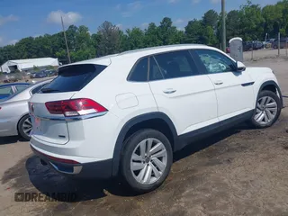 2022 Volkswagen Atlas SE with VIN 1V2HE2CA2NC219566, listed as a IAAI auction lot 42616407 with 46,476 mi miles and . Bid and sale history available at DreamBid. Image 4.