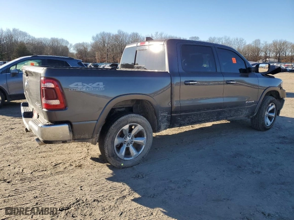 2021 Ram 1500 Laramie with VIN 1C6SRFJTXMN665384, listed as a Copart auction lot 42037685 with 76,836 mi miles and Salvage Title. Bid and sale history available at carsss.com. Image 3.