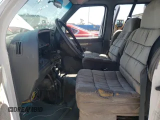 1995 Ford Econoline Cargo with VIN 1FDEE14H0SHA66402, listed as a Copart auction lot 61199173 with Not Provided miles and Non Repairable. Bid and sale history available at DreamBid. Image 7.