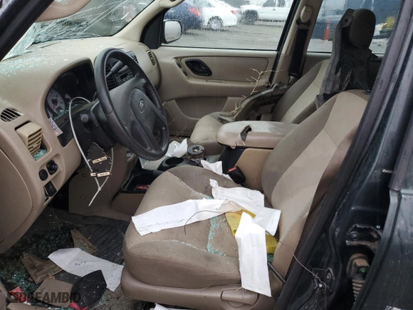 2003 Ford Escape XLS Popular with VIN 1FMYU021X3KA70123, listed as a Copart auction lot 86005514 with 0 mi miles and Salvage Title. Bid and sale history available at carsss.com. Image 7.