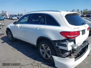 2019 Mercedes-Benz GLC with VIN WDC0G4JB0KV172130, listed as a IAAI auction lot 42094565 with 40,013 mi miles. Bid and sale history available at carsss.com. Image 14.