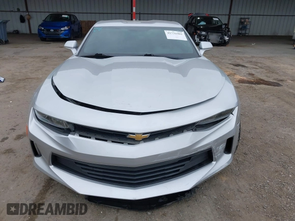 2017 Chevrolet Camaro 1LT z VIN 1G1FB1RXXH0142127, wystawiony jako IAAI lot #41731901 z przebiegiem 87 961 mil mil oraz . Historia ofert i sprzedaży dostępna na DreamBid. Obrazek 12.
