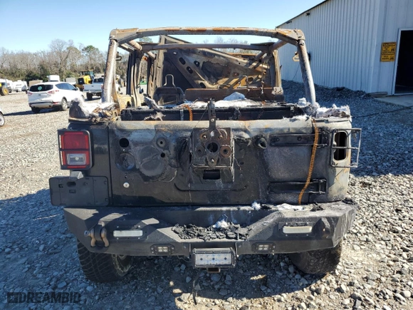 2018 Jeep Wrangler JK Unlimited Sport with VIN 1C4BJWDG2JL871305, listed as a Copart auction lot 86706964 with 0 mi miles and Non Repairable. Bid and sale history available at carsss.com. Image 6.