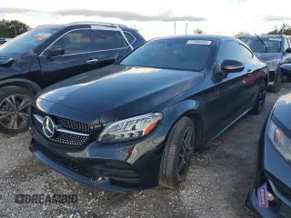 2021 Mercedes-Benz C 300 z VIN W1KWJ8EB4MG092040, wystawiony jako Copart lot #77498434 z przebiegiem 36 934 mil mil oraz Nie do naprawy • Non repairable. Historia ofert i sprzedaży dostępna na DreamBid. Obrazek 1.