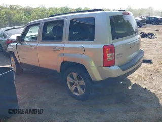 2013 Jeep Patriot Sport с VIN 1C4NJRBB8DD279704, выставлен на аукционе IAAI как лот 42101899 с пробегом 130 439 миль миль и . История ставок и продаж доступна на DreamBid. Изображение 3.