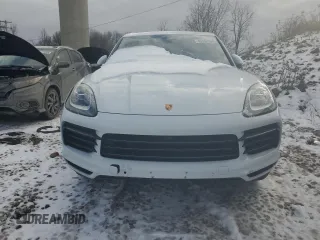 2023 Porsche Cayenne with VIN WP1AA2AY0PDA01250, listed as a Copart auction lot 85952904 with 17,752 mi miles and Salvage title. Bid and sale history available at DreamBid. Image 5.