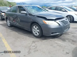 2009 Toyota Camry LE z VIN 4T1BK46KX9U088849, wystawiony jako IAAI lot #42271653 z przebiegiem 217 505 mil mil oraz . Historia ofert i sprzedaży dostępna na DreamBid. Obrazek 1.