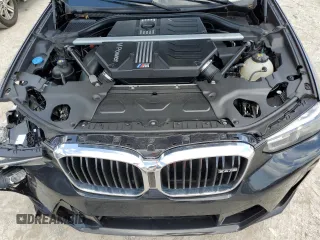 2022 BMW X4 M z VIN 5YM23EC06N9J91068, wystawiony jako Copart lot #60110194 z przebiegiem 25 358 mil mil oraz Szkoda całkowita • Salvage title. Historia ofert i sprzedaży dostępna na DreamBid. Obrazek 12.