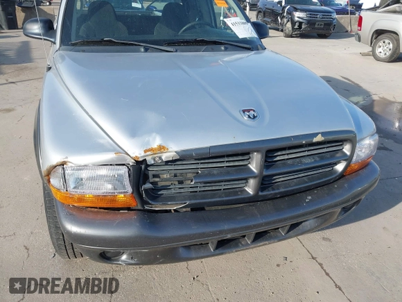 2002 Dodge Dakota with VIN 1B7GL12X62S538389, listed as a IAAI auction lot 41533809 with 159,576 mi miles and . Bid and sale history available at carsss.com. Image 6.
