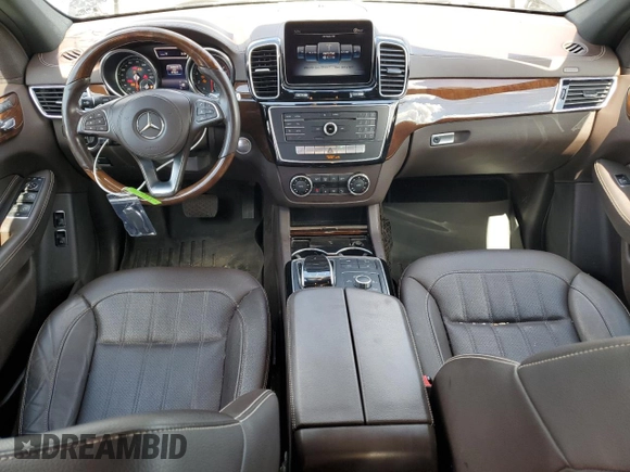 2018 Mercedes-Benz GLS 450 z VIN 4JGDF6EE9JB162914, wystawiony jako Copart lot #55346545 z przebiegiem 97 331 mil mil oraz Szkoda całkowita • Salvage title. Historia ofert i sprzedaży dostępna na DreamBid. Obrazek 8.