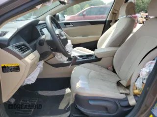 2016 Hyundai Sonata SE z VIN 5NPE24AF3GH291231, wystawiony jako Copart lot #59348905 z przebiegiem 174 874 mil mil oraz Szkoda całkowita • Salvage title. Historia ofert i sprzedaży dostępna na DreamBid. Obrazek 7.