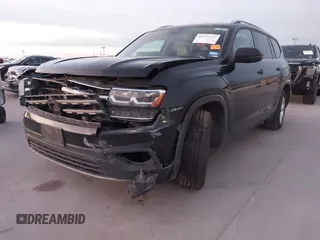 2018 Volkswagen Atlas SE with VIN 1V2DR2CA8JC536295, listed as a IAAI auction lot 41275322 with 166,684 mi miles and . Bid and sale history available at DreamBid. Image 2.