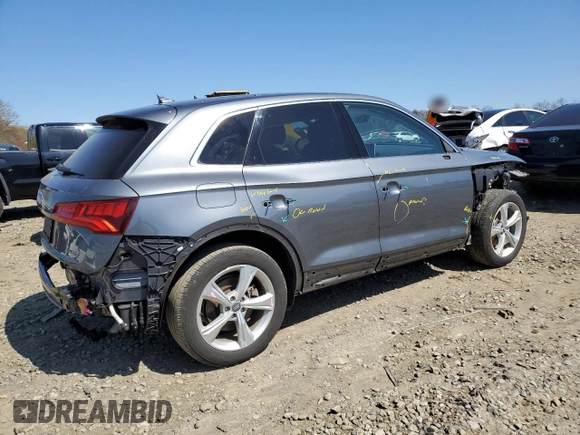 2020 Audi Q5 Premium Plus with VIN WA1BNAFY2L2068669, listed as a Copart auction lot 53260195 with 41,900 mi miles and Salvage Title. Bid and sale history available at carsss.com. Image 3.
