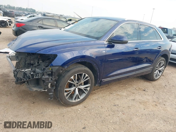 2021 Audi Q8 Premium Plus z VIN WA1EVAF17MD007971, wystawiony jako IAAI lot #41511948 z przebiegiem 60 025 mil mil oraz . Historia ofert i sprzedaży dostępna na DreamBid. Obrazek 2.