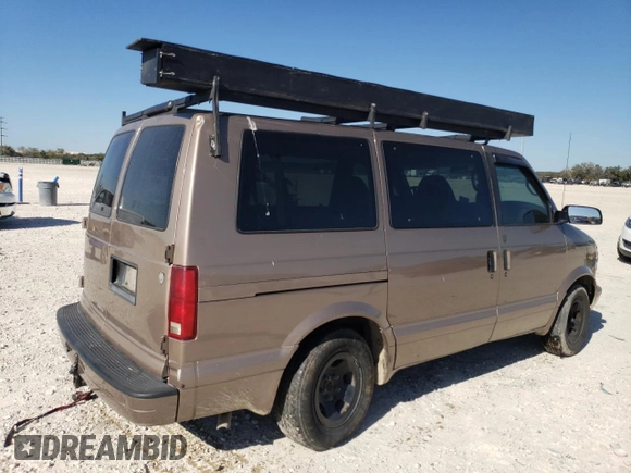 2002 Chevrolet Astro with VIN 1GNDM19X82B144695, listed as a Copart auction lot 81132434 with 155,103 mi miles and Salvage Title. Bid and sale history available at carsss.com. Image 3.