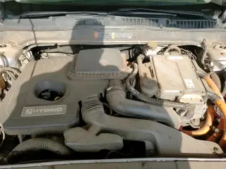 2020 Ford Fusion Titanium с VIN 3FA6P0RU5LR141507, выставлен на аукционе Copart как лот 64798205 с пробегом 113 216 миль миль и Списание • Salvage title. История ставок и продаж доступна на DreamBid. Изображение 13.