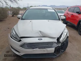 2016 Ford Focus Titanium with VIN 1FADP3N27GL319497, listed as a IAAI auction lot 42385359 with Not provided miles and . Bid and sale history available at DreamBid. Image 11.