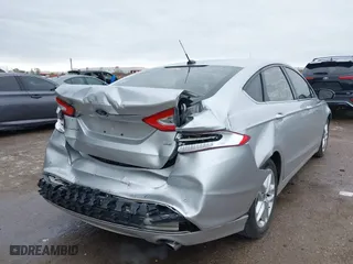 2015 Ford Fusion SE with VIN 3FA6P0H79FR304157, listed as a IAAI auction lot 41947413 with 84,058 mi miles. Bid and sale history available at carsss.com. Image 4.