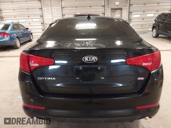 2013 Kia Optima LX z VIN 5XXGM4A73DG129537, wystawiony jako IAAI lot #41884394 z przebiegiem 164 353 mil mil oraz . Historia ofert i sprzedaży dostępna na DreamBid. Obrazek 17.