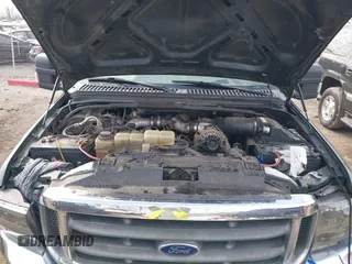 2001 Ford Super Duty F-250 XL with VIN 1FTNX21F91EB48250, listed as a IAAI auction lot 41901105 with 224,752 mi miles. Bid and sale history available at carsss.com. Image 10.