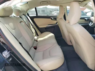 2017 Volvo S60 Inscription с VIN LYV402HK9HB147967, выставлен на аукционе Copart как лот 54924455 с пробегом 87 943 миль миль и Списание • Salvage title. История ставок и продаж доступна на DreamBid. Изображение 10.