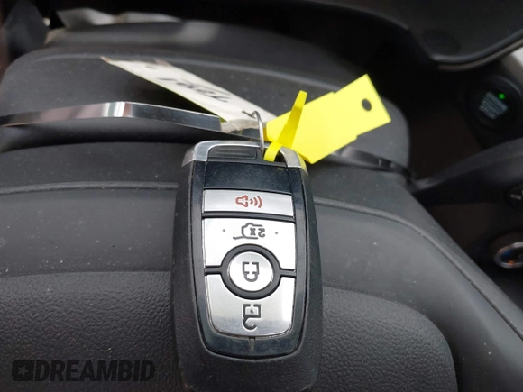 2022 Ford Escape SE z VIN 1FMCU0G6XNUB66534, wystawiony jako IAAI lot #42129812 z przebiegiem 28 836 mil mil oraz . Historia ofert i sprzedaży dostępna na DreamBid. Obrazek 11.