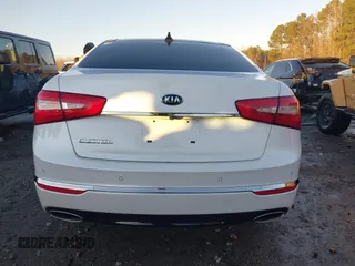 2016 Kia Cadenza Premium with VIN KNALN4D75G5207281, listed as a IAAI auction lot 41336339 with 147,385 mi miles. Bid and sale history available at carsss.com. Image 17.