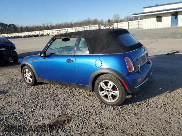 2006 MINI Convertible with VIN WMWRF33566TF65150, listed as a Copart auction lot 88430265 with 185,184 mi miles and Clean title. Bid and sale history available at DreamBid. Image 2.