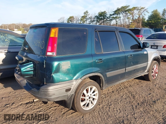 1998 Honda CR-V EX with VIN JHLRD1868WC043795, listed as a IAAI auction lot 39225234 with 194,732 mi miles. Bid and sale history available at carsss.com. Image 4.