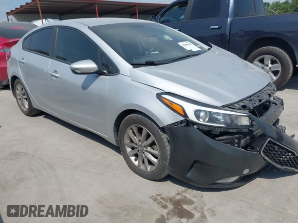 2017 Kia Forte LX with VIN 3KPFL4A79HE152155, listed as a IAAI auction lot 42009090 with 200,084 mi miles and . Bid and sale history available at carsss.com. Image 1.