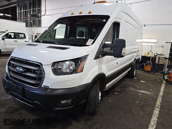 2020 Ford Transit Cargo with VIN 1FTBF4UG0LKB26146, listed as a IAAI auction lot 42679323 with 137,541 mi miles and . Bid and sale history available at DreamBid. Image 41.
