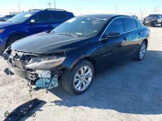 2019 Chevrolet Malibu LT with VIN 1G1ZD5STXKF161979, listed as a IAAI auction lot 41698873 with 81,518 mi miles. Bid and sale history available at carsss.com. Image 2.