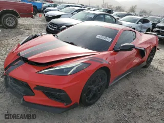 2021 Chevrolet Corvette 3LT with VIN 1G1YC2D42M5105403, listed as a Copart auction lot 43634015 with 25,635 mi miles and Salvage Title. Bid and sale history available at carsss.com. Image 1.