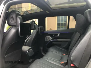 2023 Mercedes-Benz EQS 580 z VIN 4JGDM4EBXPA012616, wystawiony jako Copart lot #53085075 z przebiegiem 72 053 mil mil oraz Tytuł czysty. Historia ofert i sprzedaży dostępna na DreamBid. Obrazek 14.