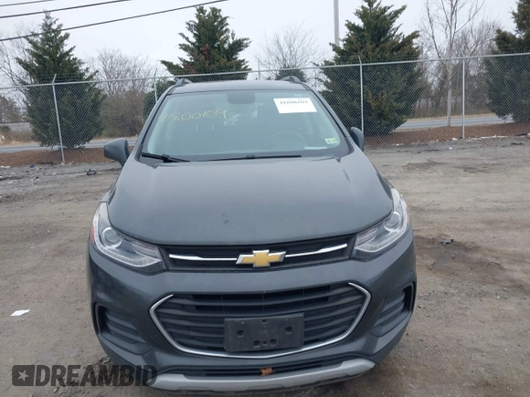 2018 Chevrolet Trax LT with VIN 3GNCJLSB2JL409509, listed as a IAAI auction lot 41800104 with 84,630 mi miles and . Bid and sale history available at carsss.com. Image 11.