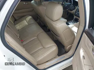 2008 Cadillac DTS 1SD z VIN 1G6KD57Y28U112764, wystawiony jako IAAI lot #41953240 z przebiegiem Nie podano mil oraz . Historia ofert i sprzedaży dostępna na DreamBid. Obrazek 8.